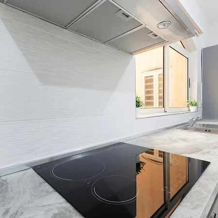 Xmajjar With Sea Side Views By Haven And Keys Malta Apartament Sliema