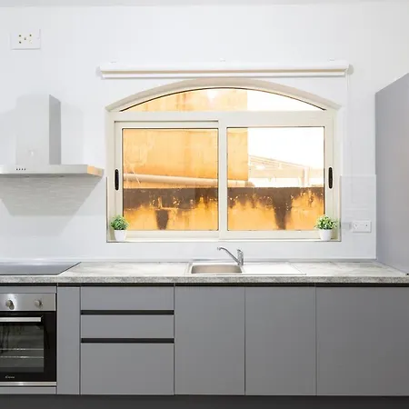 Xmajjar With Sea Side Views By Haven And Keys Malta