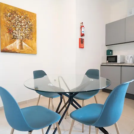 Xmajjar With Sea Side Views By Haven And Keys Malta * Слима