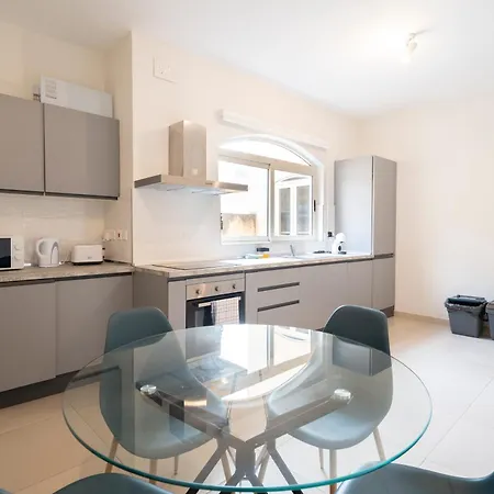Апартаменты Xmajjar With Sea Side Views By Haven And Keys Malta
