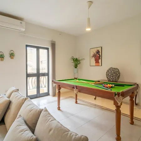 Xmajjar - Sea Side Views - Pool Table