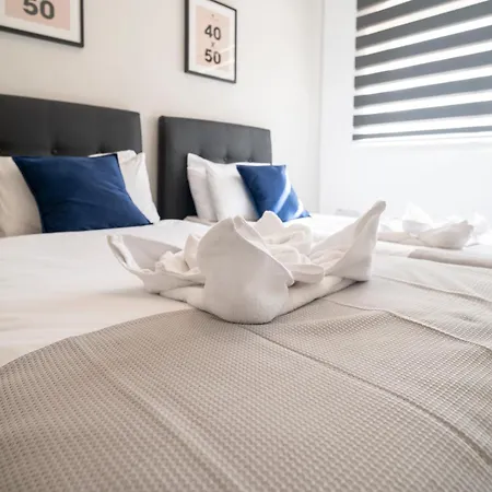 Xmajjar - Sea Side Views - Pool Table Apartmán Sliema