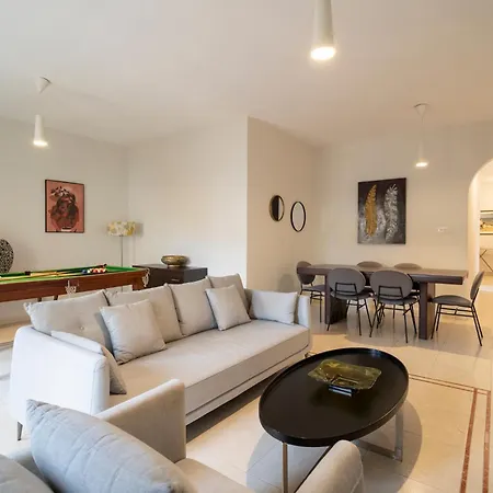 Apartment Xmajjar - Sea Side Views - Pool Table *