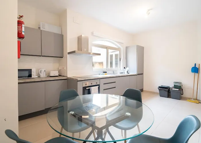 Апартаменты Xmajjar With Sea Side Views By Haven And Keys Malta