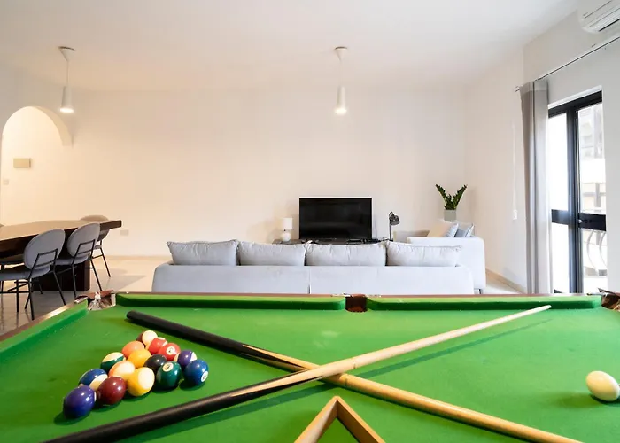 Xmajjar With Sea Side Views By Haven And Keys Malta Апартаменты *