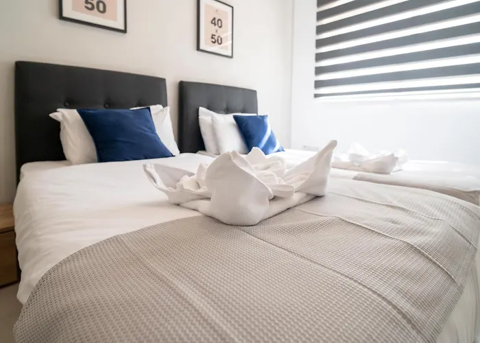 Xmajjar With Sea Side Views By Haven And Keys Malta Apartment Sliema