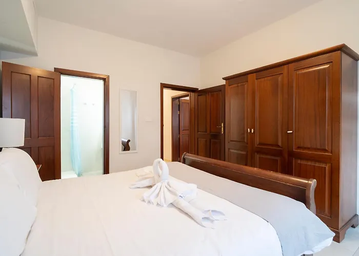 Xmajjar With Sea Side Views By Haven And Keys Malta *